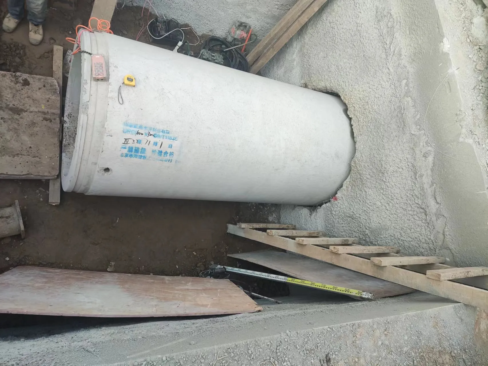 10kV P082/P054  一二路老旧线路改造工程图片 8