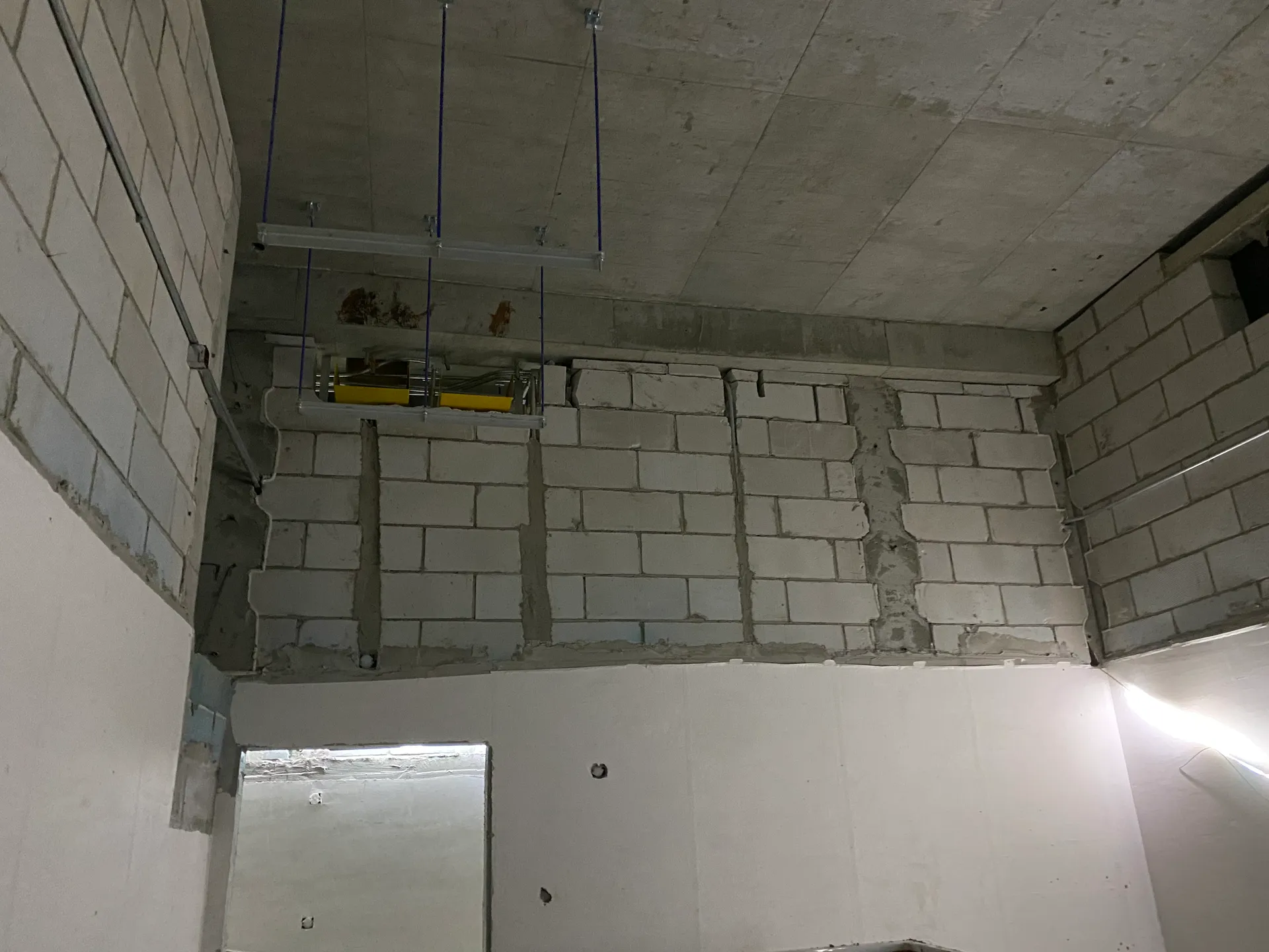 10kV P082/P054  一二路老旧线路改造工程图片 2