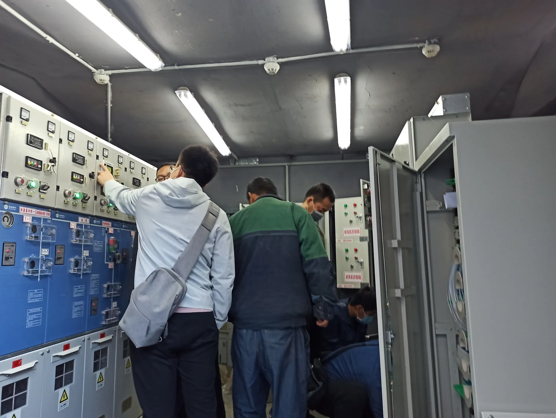 北京市第十六中学改扩建供配电工程图片 1