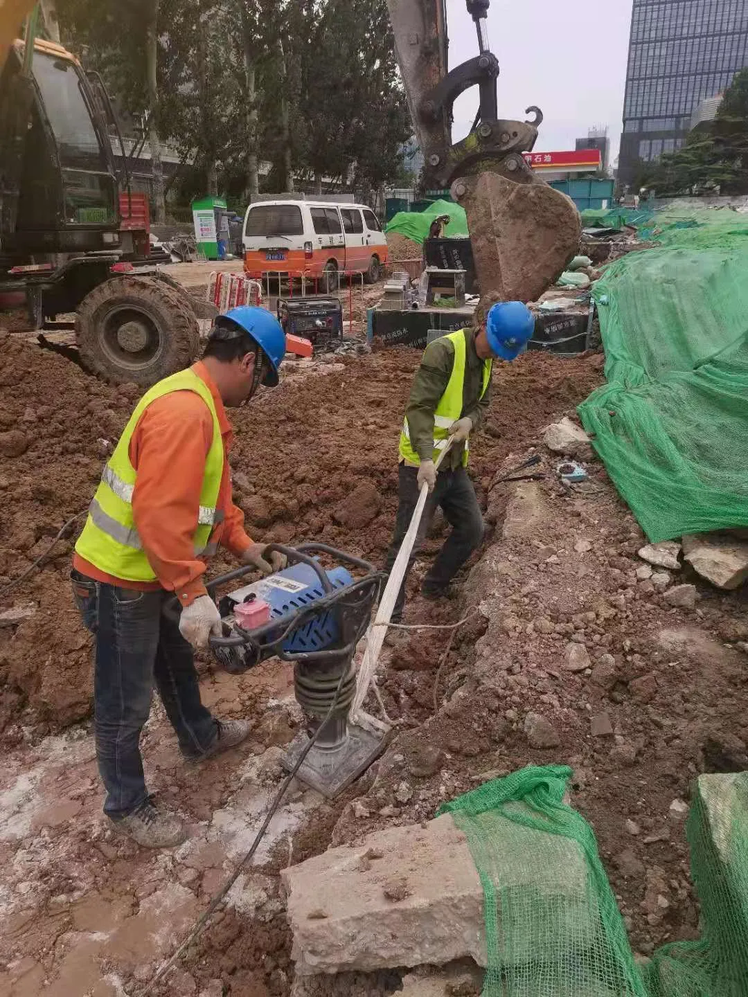 北京市西城区体育局月坛体育场基础设施升级改造二期项目外电源工程图片 8
