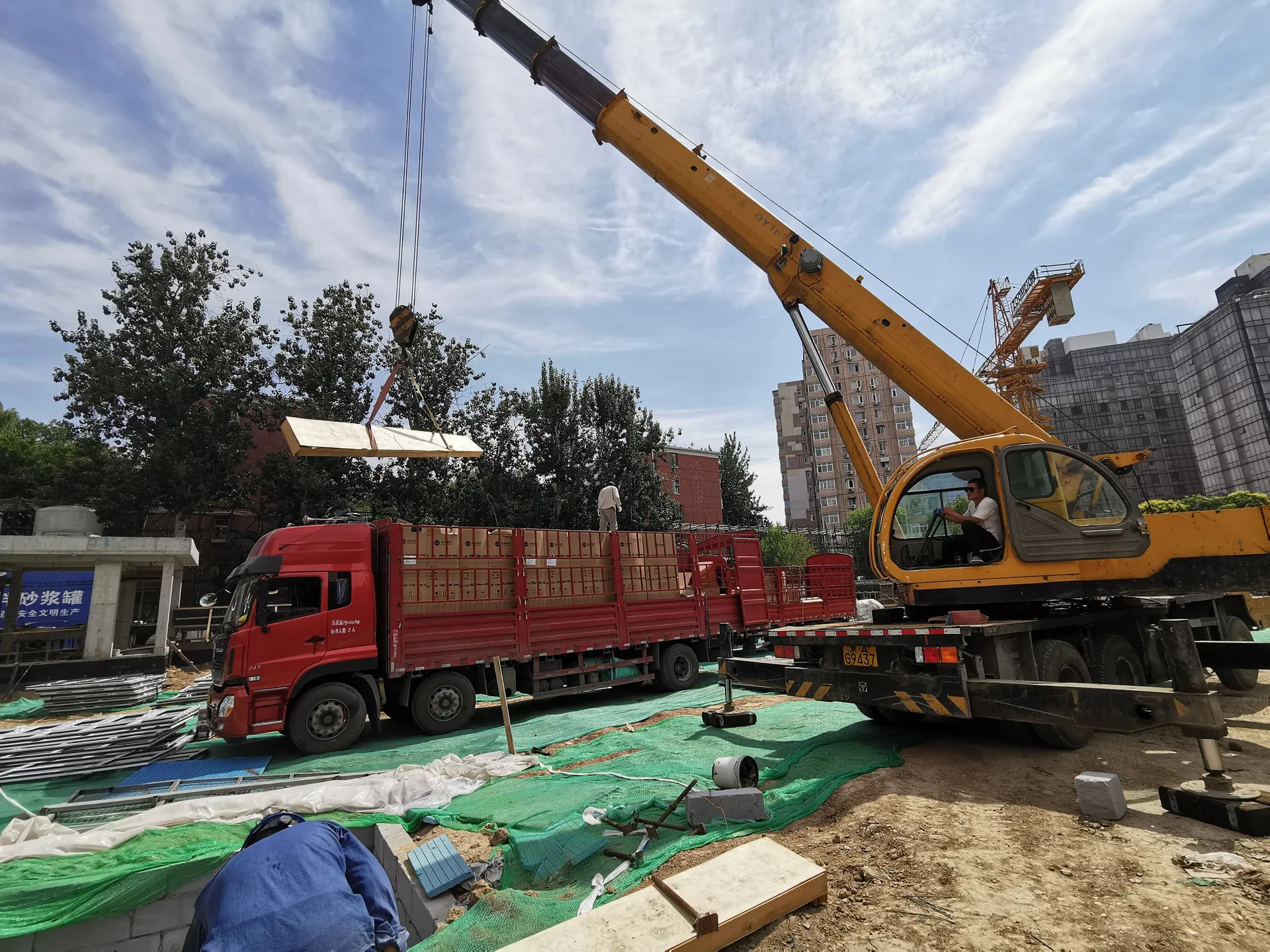 北京市朝阳区教育国有资产管理中心清华附中朝阳学校配电室改扩建工程图片 2