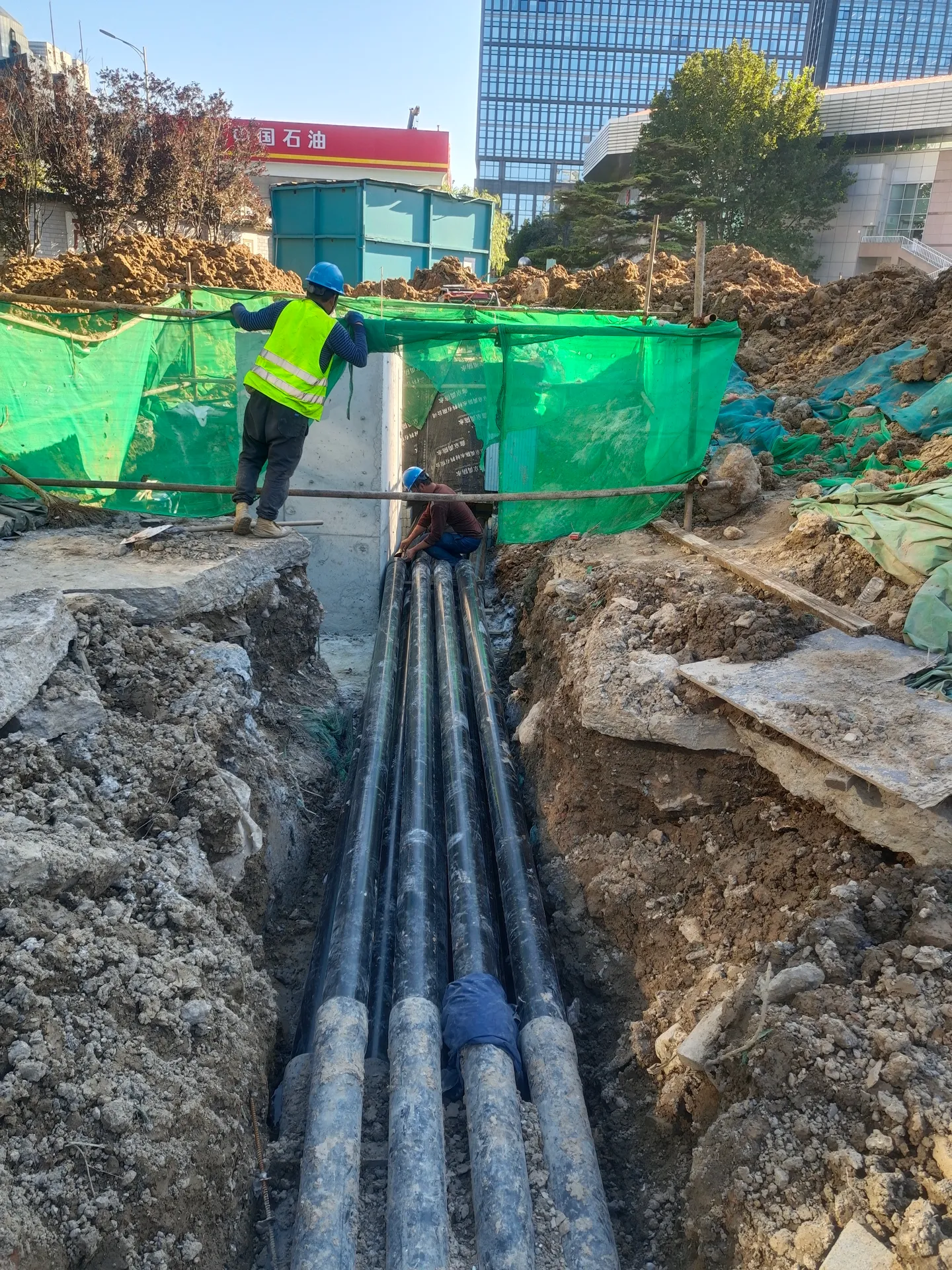 北京市西城区体育局月坛体育场基础设施升级改造二期项目外电源工程图片 3