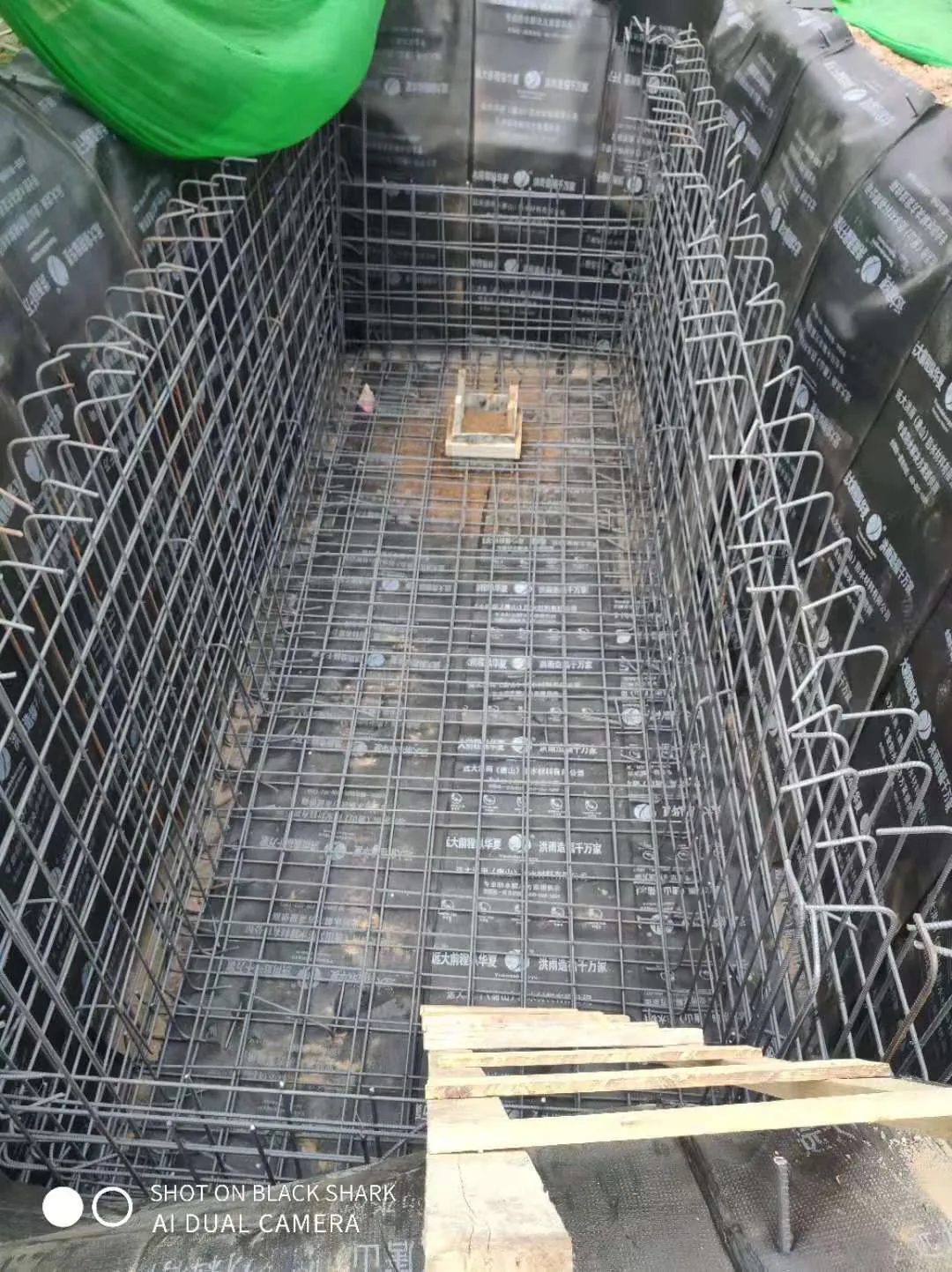北京地铁3号线一期工程土建03标段石佛营站至星火站区间临电施工图片 3