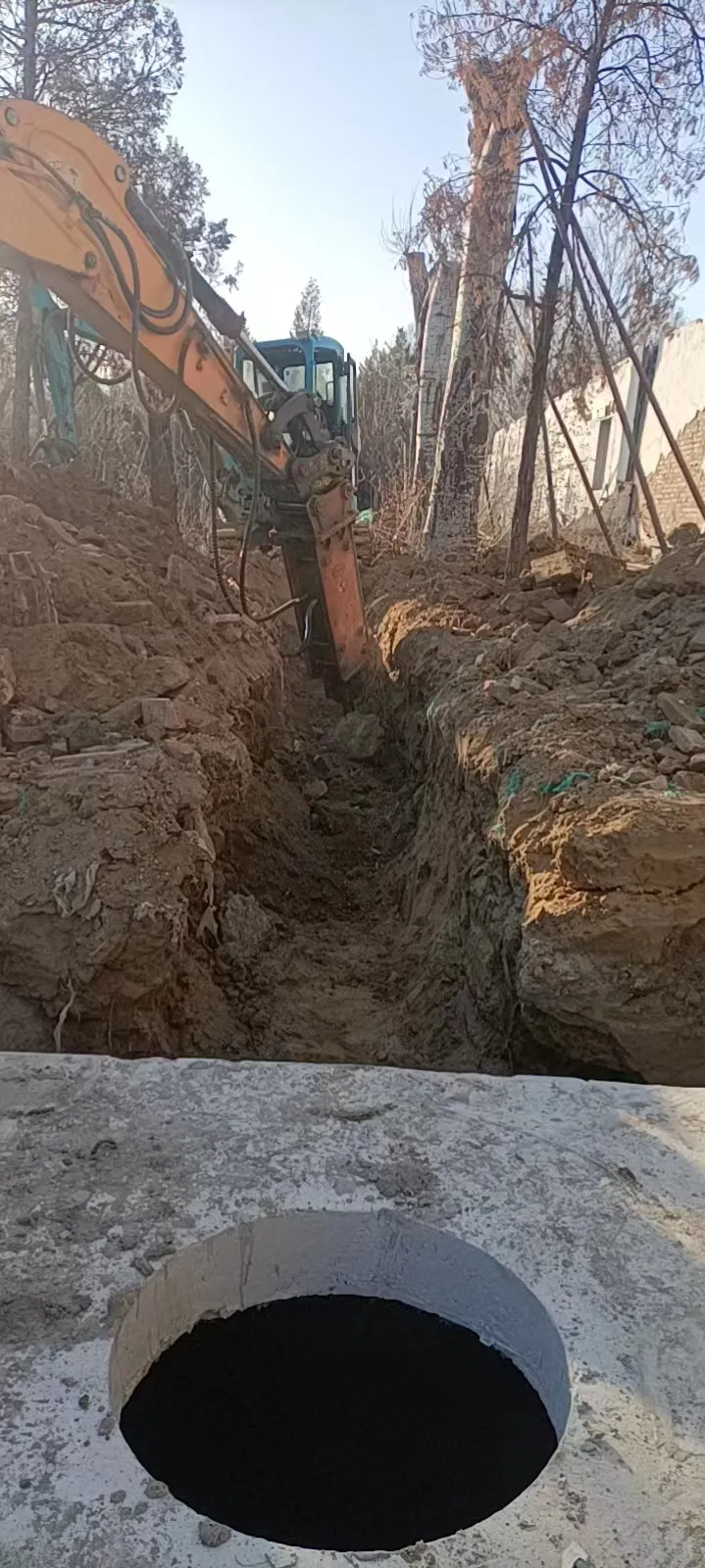 某安置住房项目临时用电工程图片 4