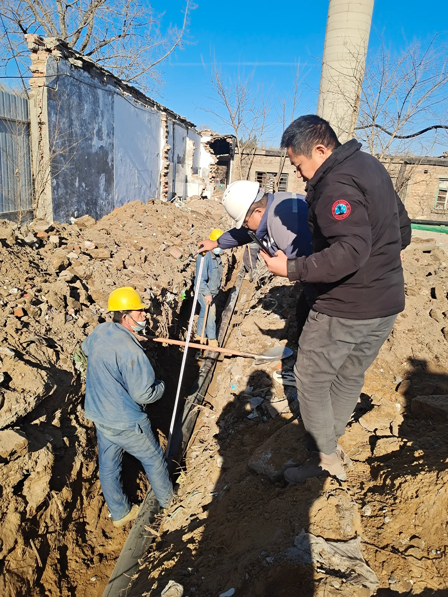 某安置住房项目临时用电工程图片 6