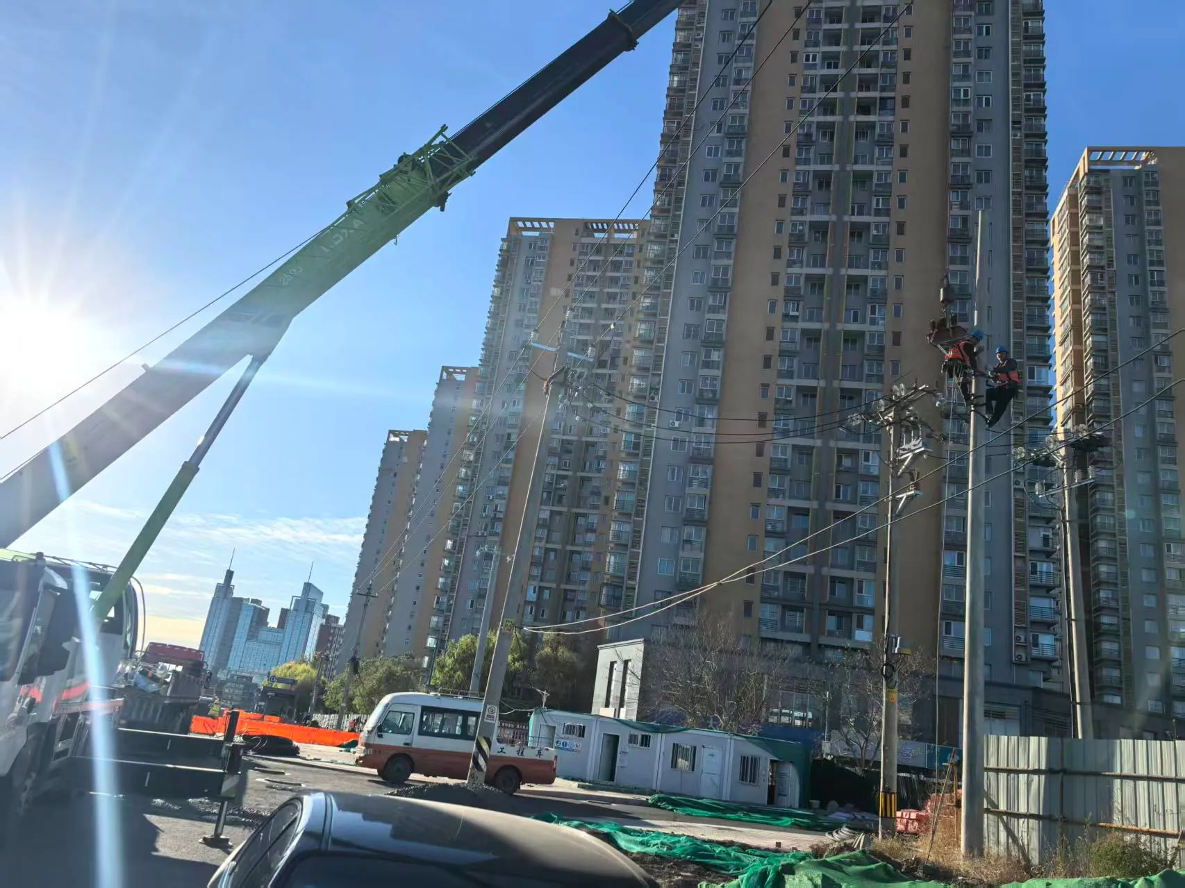 海淀区清河镇路(清河中街-小营西路)道路工程-电力管线改移工程封面图